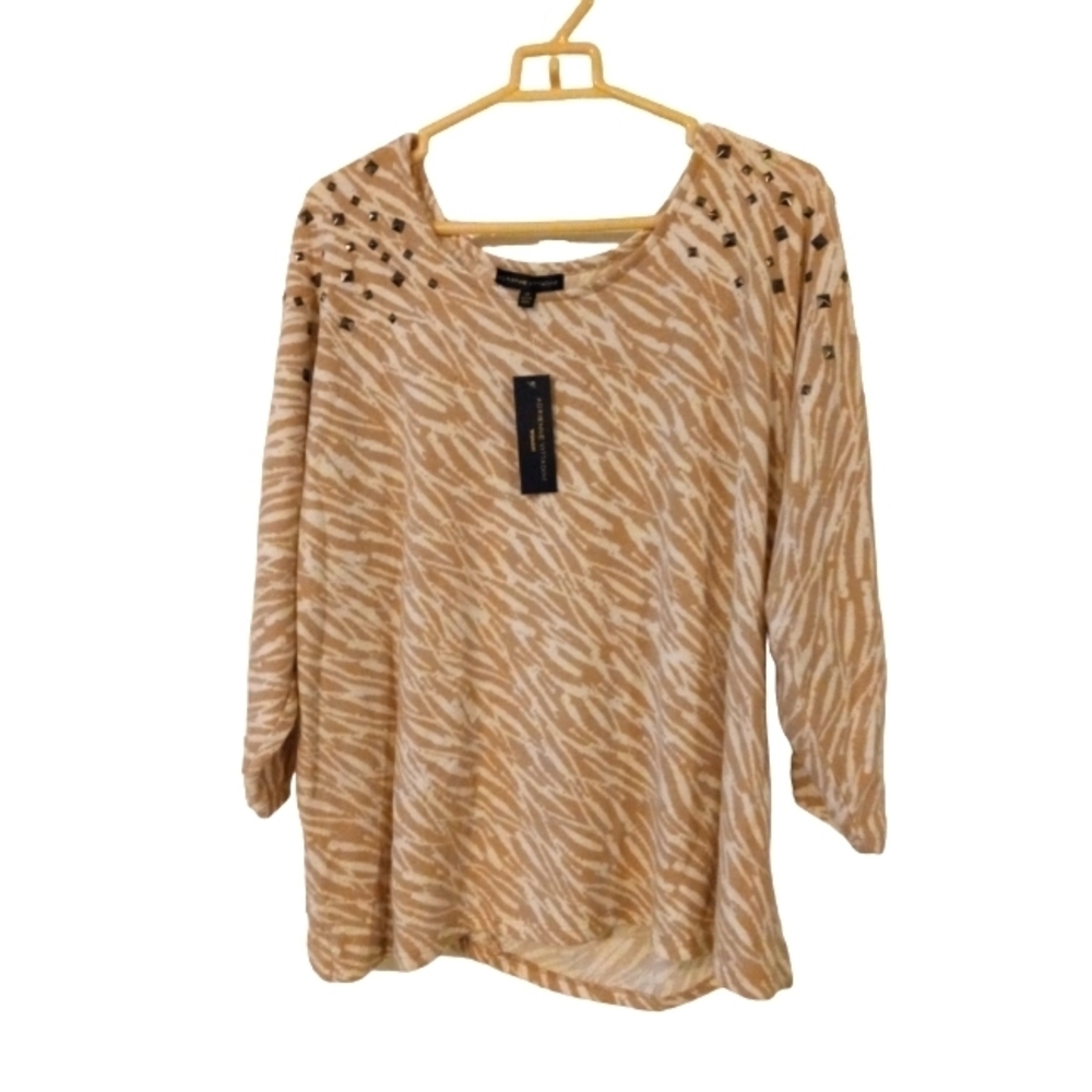 Adrienne Vittadin NWT Tan/White Line Design Soft Stud Accent Sweater Plus 2X